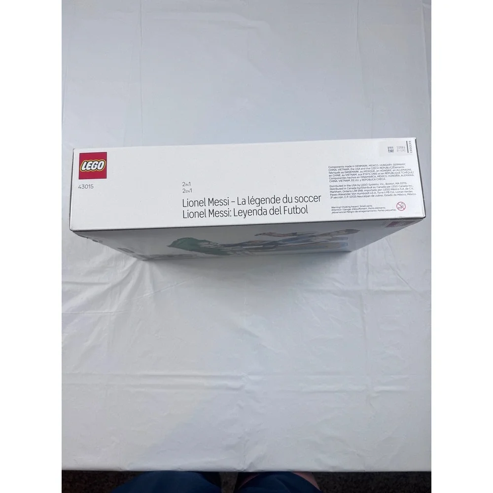 LEGO 43015 Lionel Messi Soccer Legend 2-in-1 Building Set 958 Pcs Factory Sealed